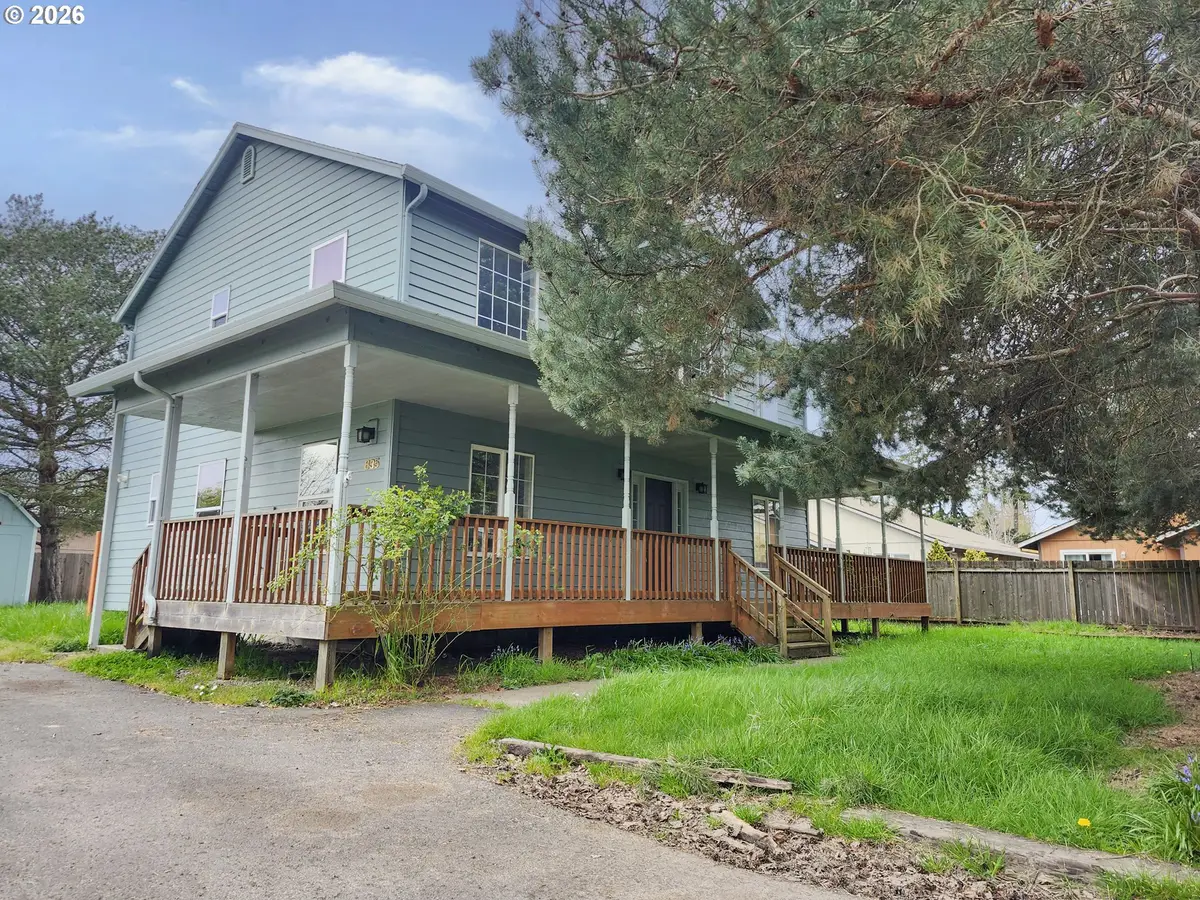 835 S Wynooski St, Newberg, OR 97132 - #1