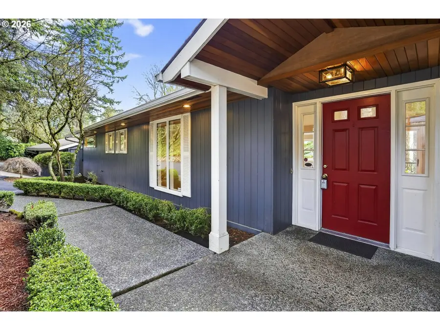 1433 SW Highland Rd, Portland, OR 97221 - Image #3