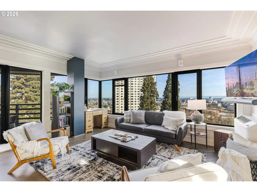 2245 SW Park Pl #7B, Portland, OR 97205 - #2