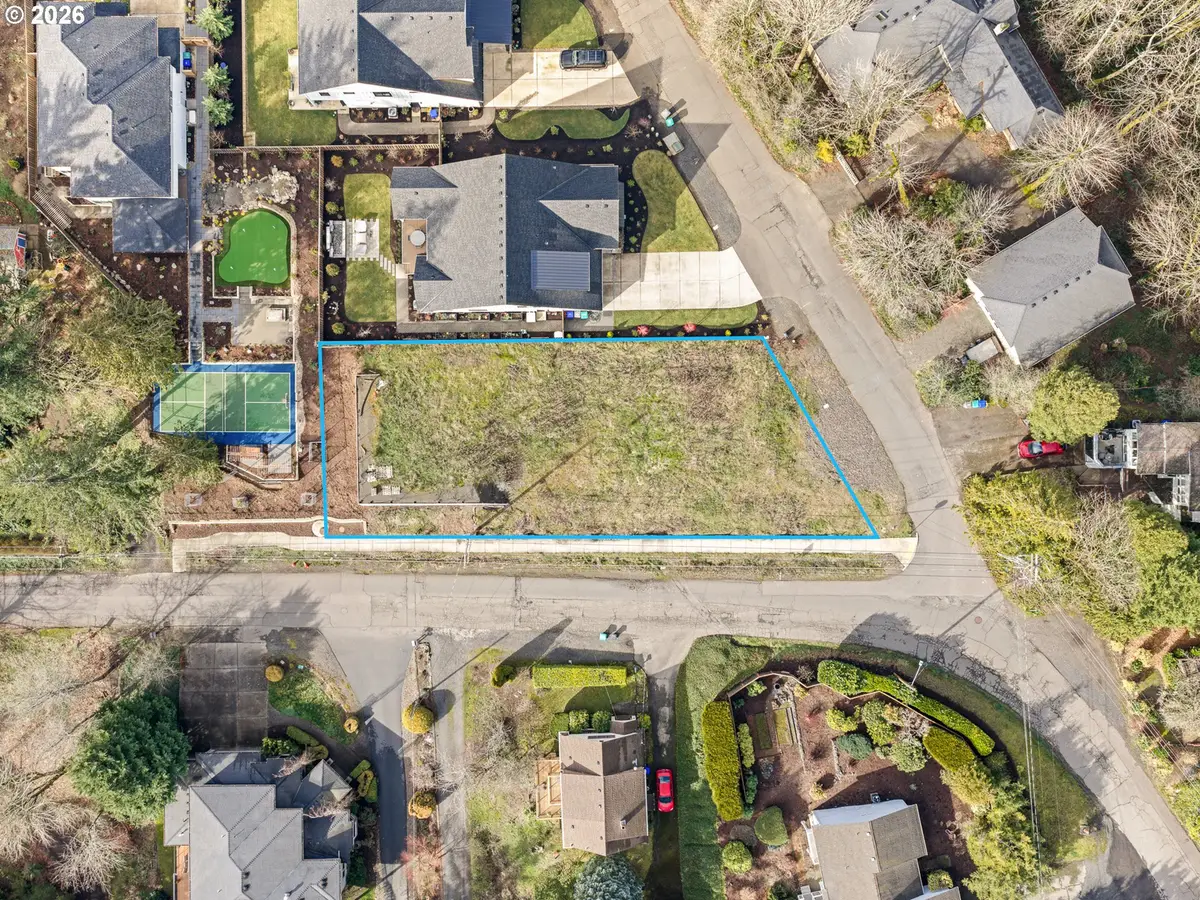 5830 SW Salmon St, Portland, OR 97221 - #1