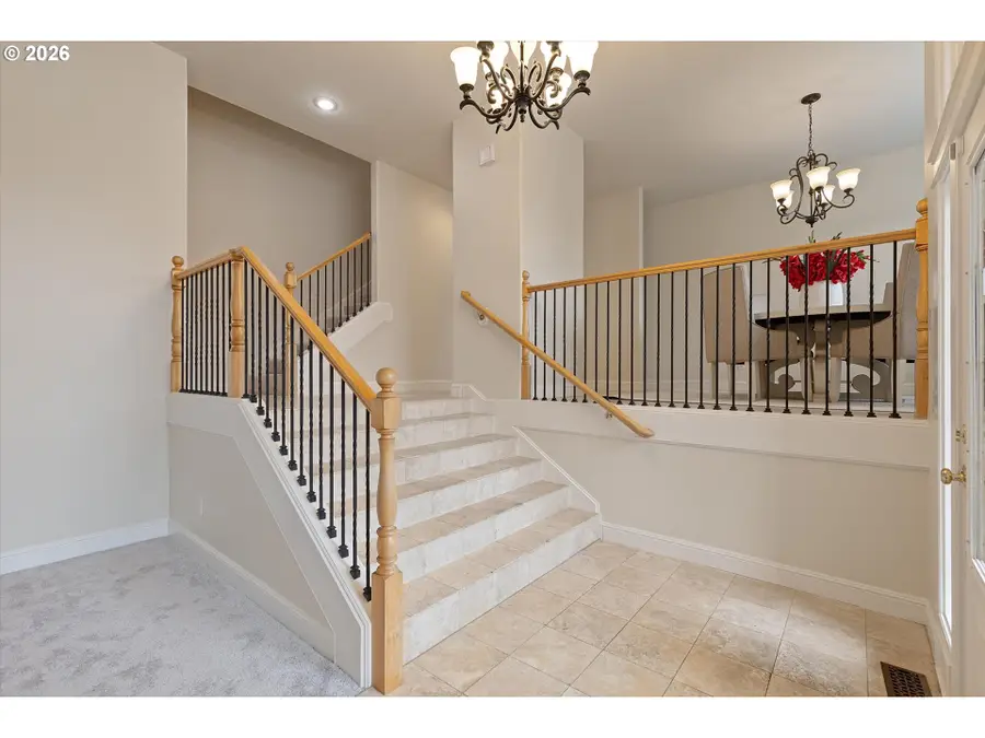 3808 Fairhaven Dr, West Linn, OR 97068 - #3