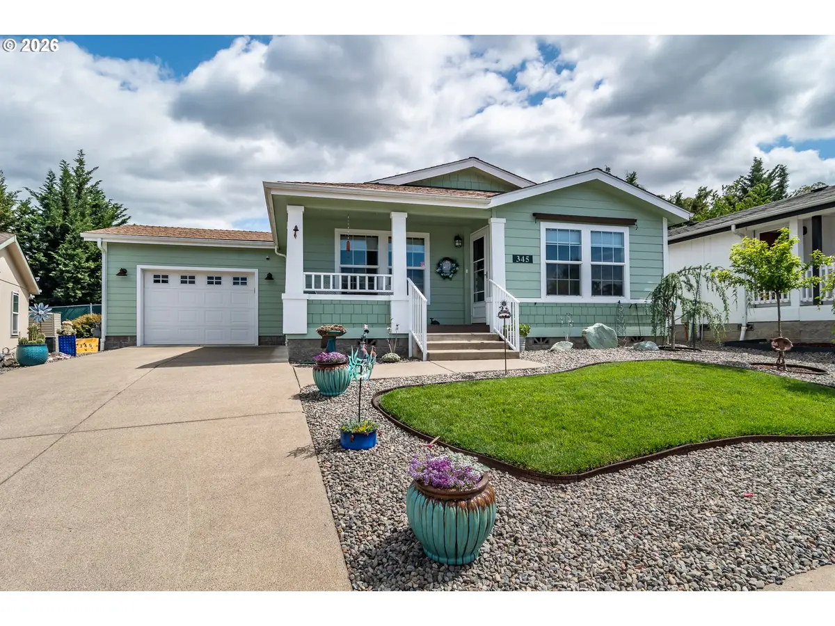 345 Littlebrook Ln, Roseburg, OR 97471 - #1