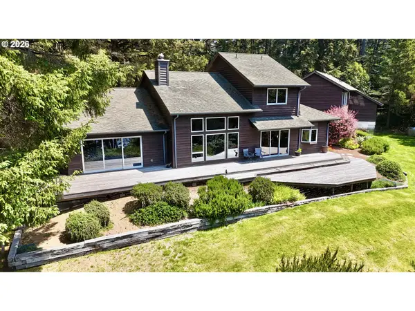 31904 Chantrelle Ln, GoldBeach, OR 97444