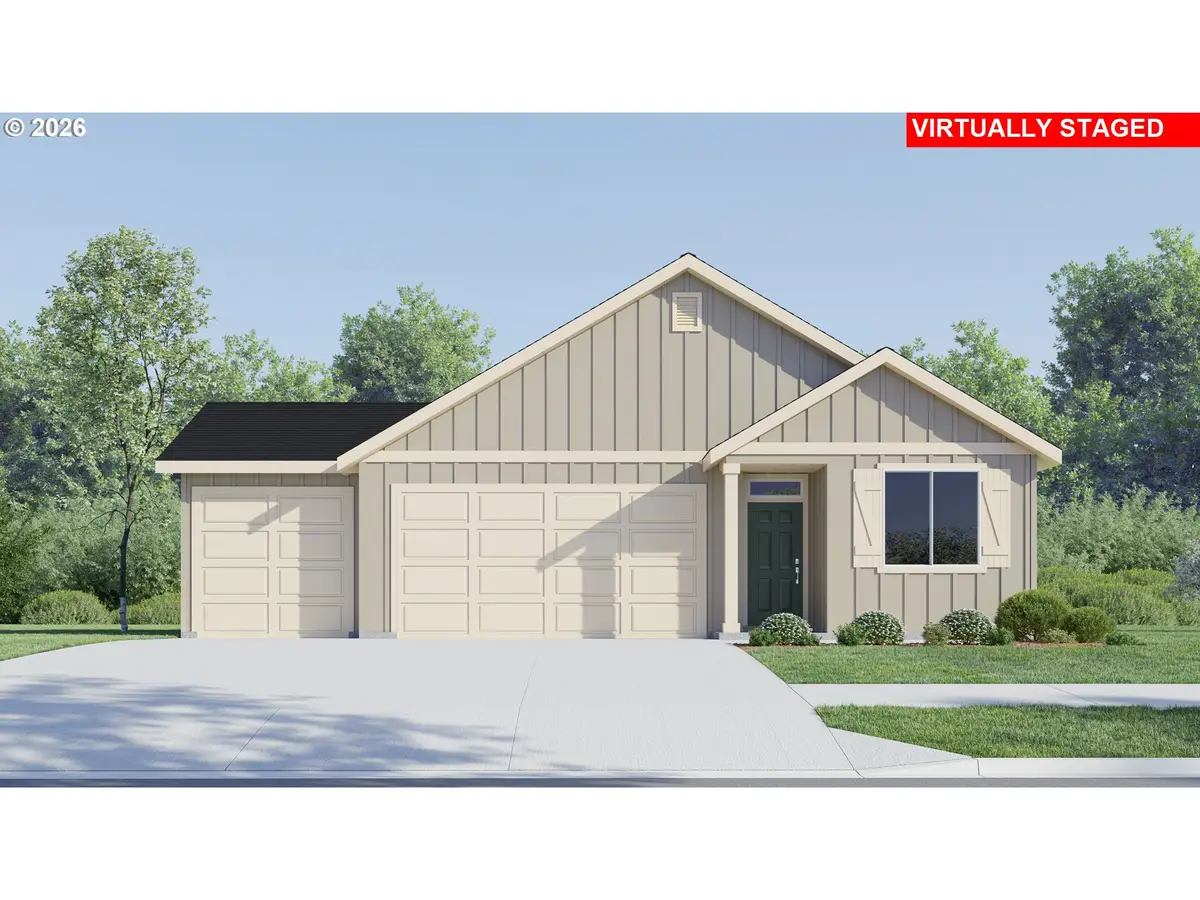 1074 Clemson St, Woodburn, OR 97071 - #1