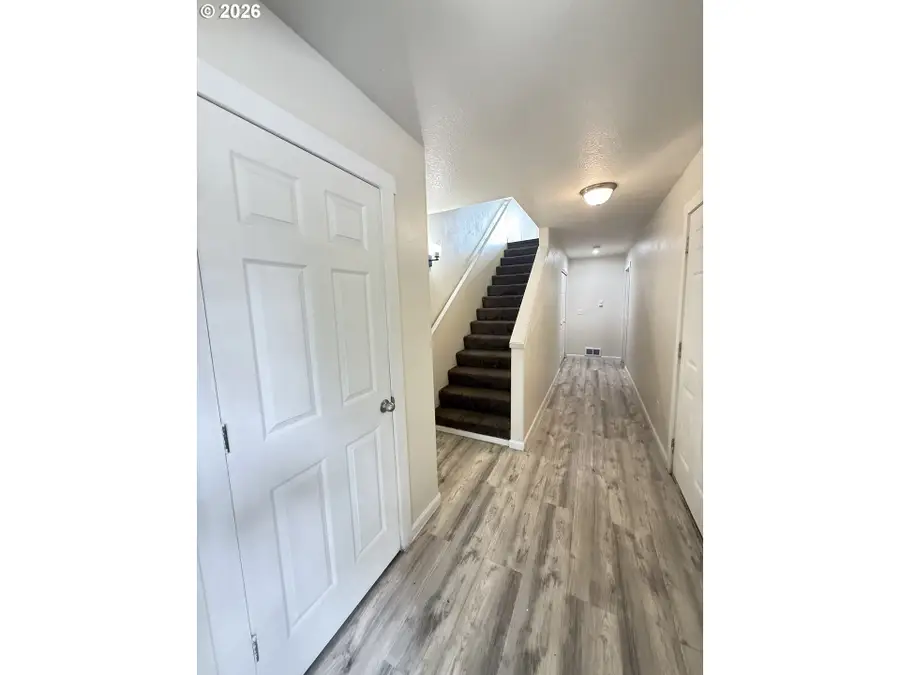 15423 NE Alton St, Portland, OR 97230 - #3