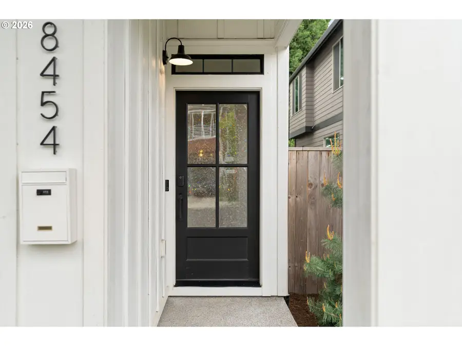 8454 N Seward Ave, Portland, OR 97217 - #2