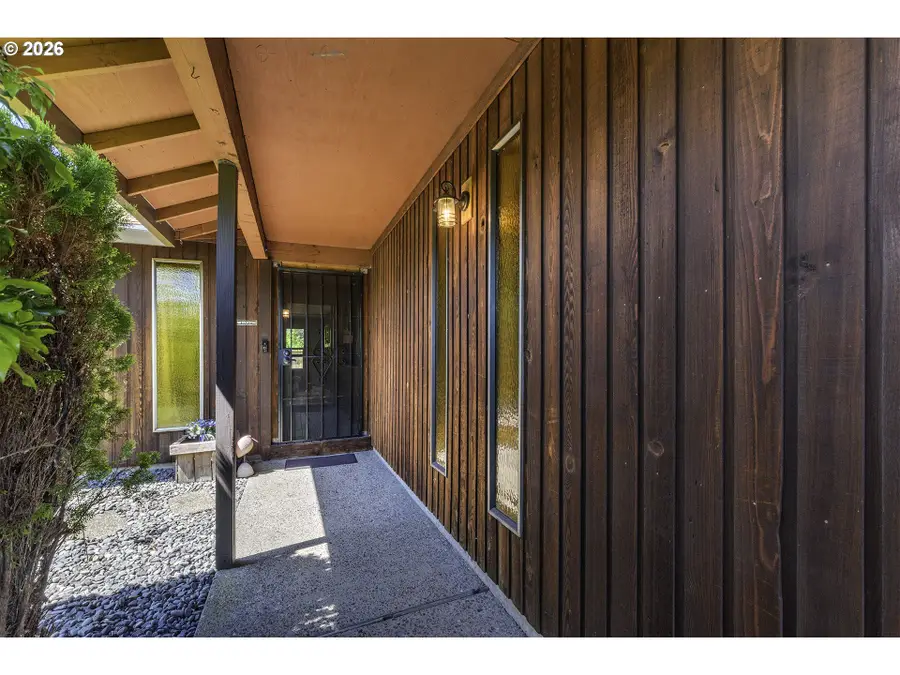 3101 SE 2nd St, Gresham, OR 97080 - #2