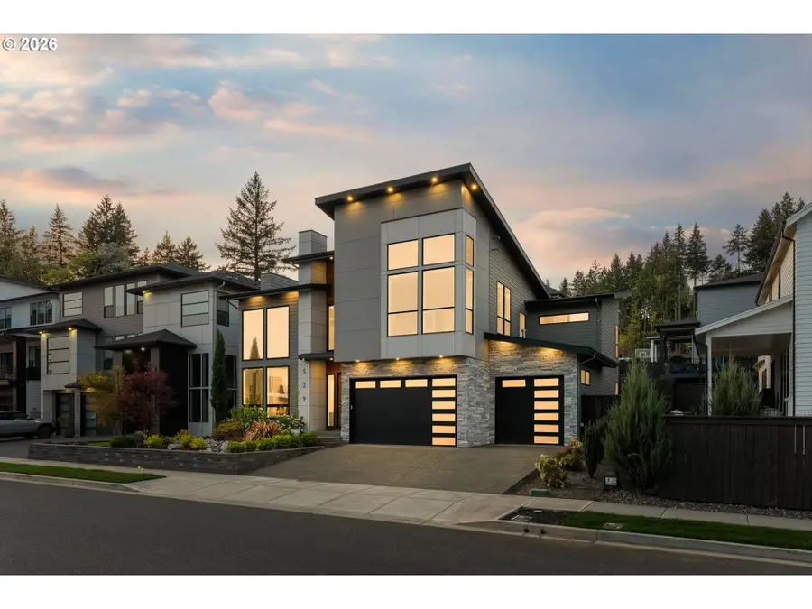 529 NE Province Dr, Camas, WA 98607 - #2