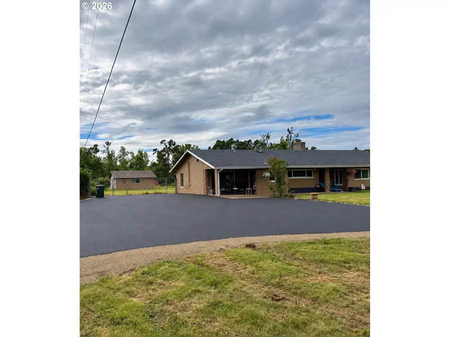 85806 Loop Ln, Eugene, OR 97405 - #2