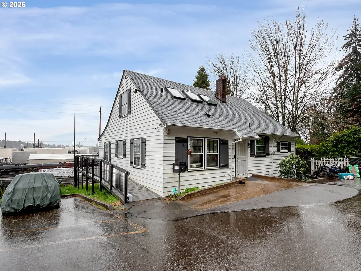 5135 NW Saint Helens Rd, Portland, OR 97210 - #1