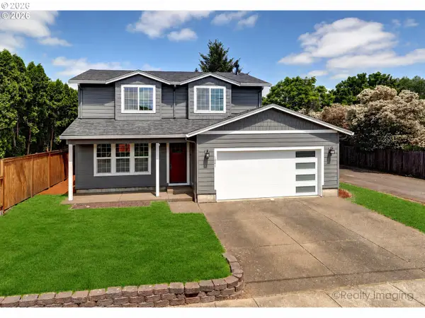 1041 Fabry Rd, Salem, OR 97306