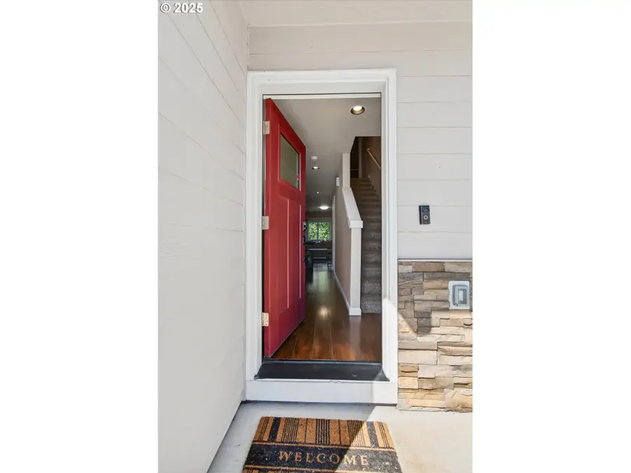 445 S 4th St, Saint Helens, OR 97051 - Image #3