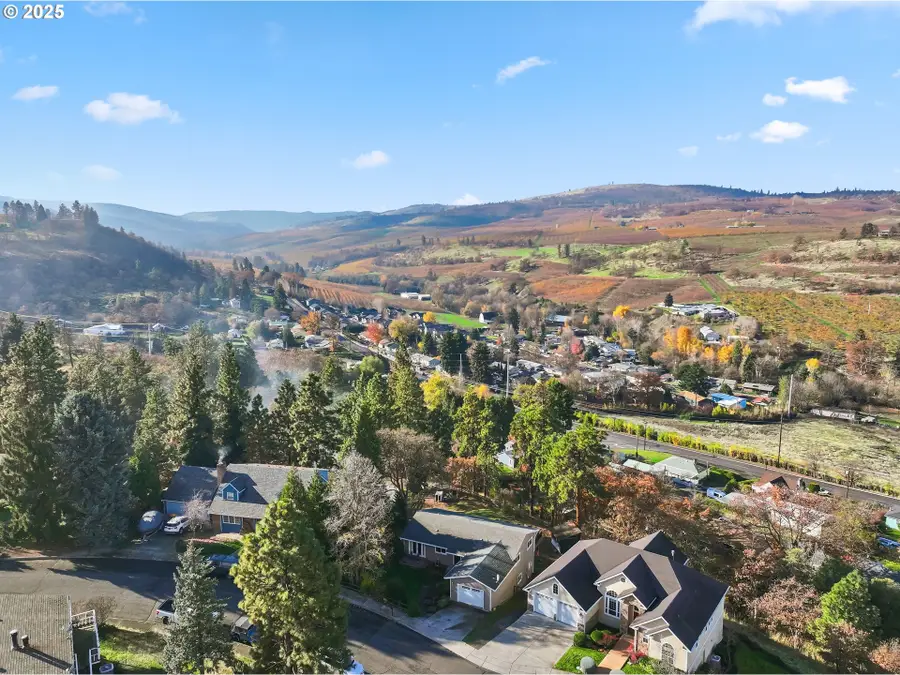 522 W 22nd St, The Dalles, OR 97058 - Image #3