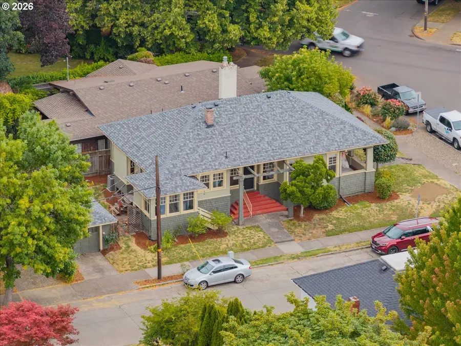 204 NW 27th St, Corvallis, OR 97330 - #3