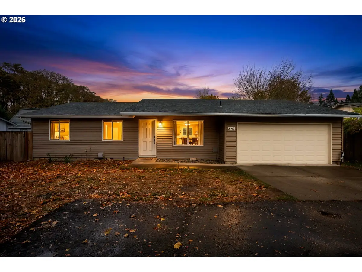 310 NE 34th Pl, Hillsboro, OR 97124 - #1
