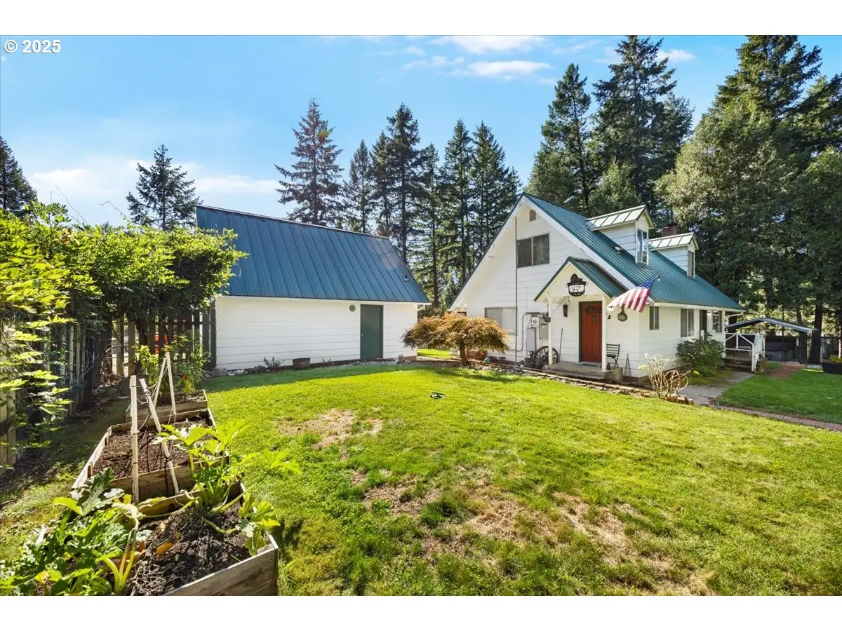 800 Byron Creek Rd, Winston, OR 97496 - Image #1