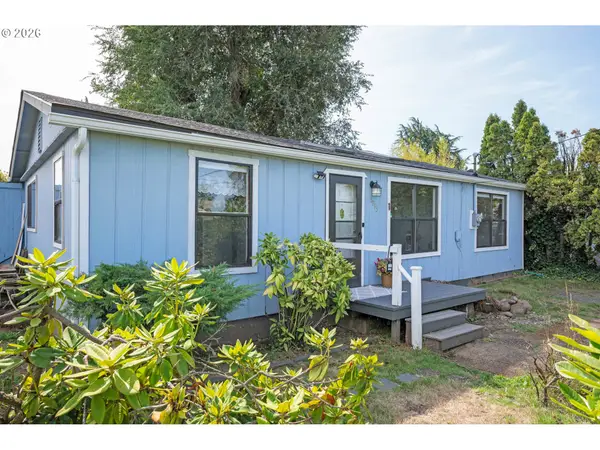 1995 J St, Springfield, OR 97477