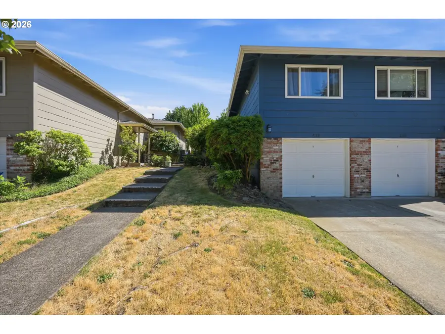2122 NW 14th St, Gresham, OR 97030 - #3