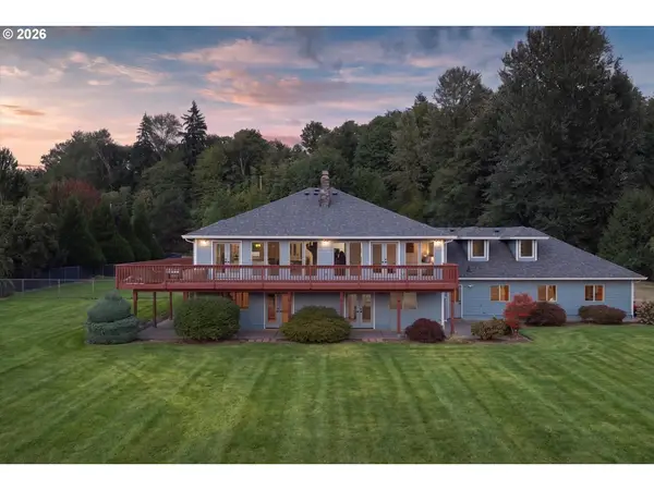 39806 NW 64th Ct, Woodland, WA 98674