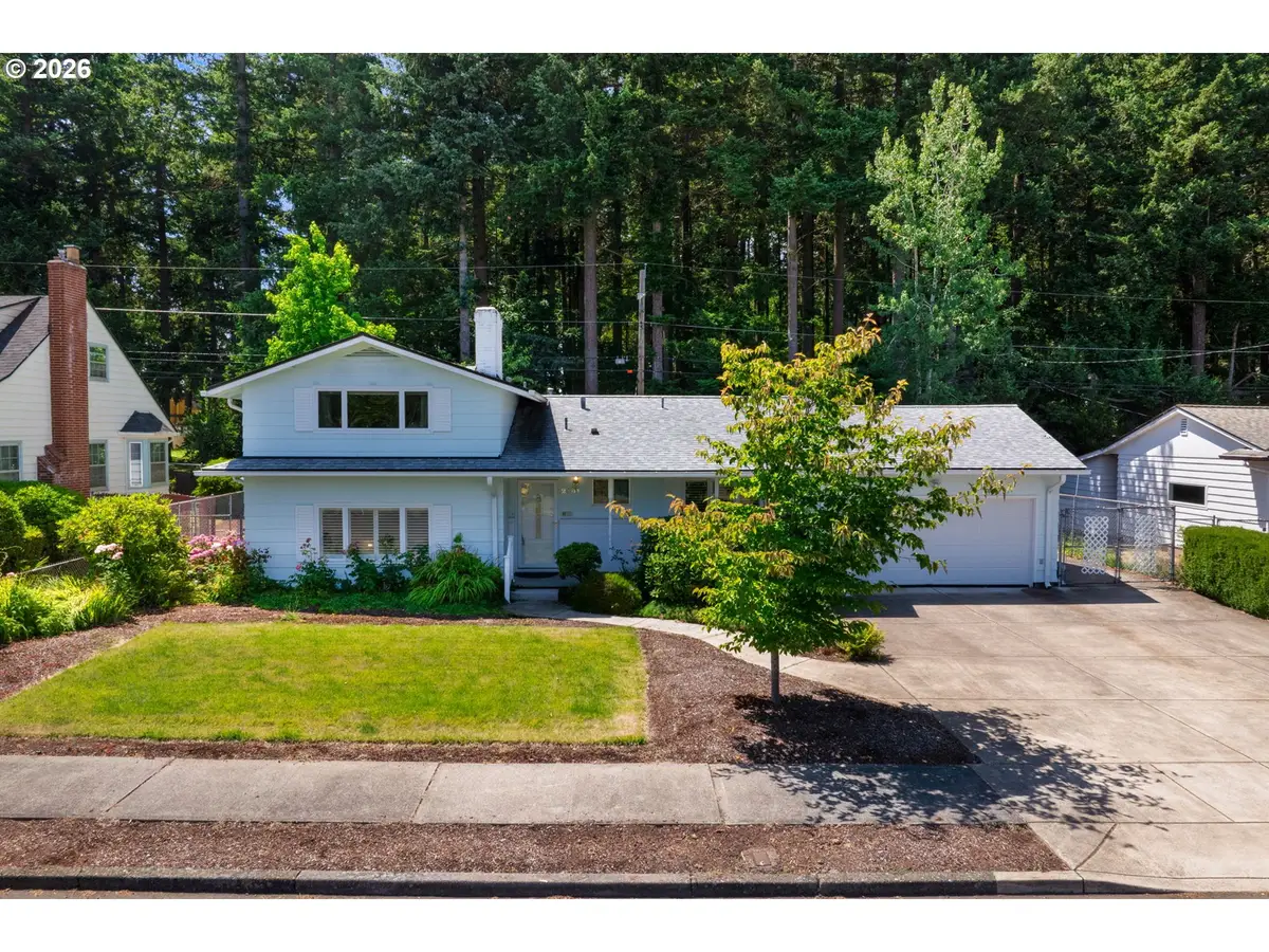 2301 NE 130th Ave, Portland, OR 97230 - #1
