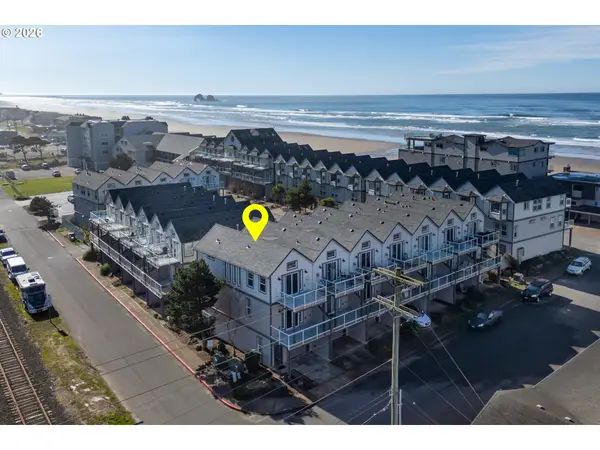 108 N 3rd Ave, RockawayBeach, OR 97136