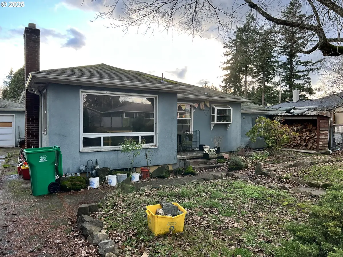 11226 SE Bush St, Portland, OR 97266 - Image #1