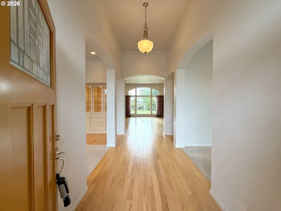 2602 Cumberland Dr, Eugene, OR 97408 - #2