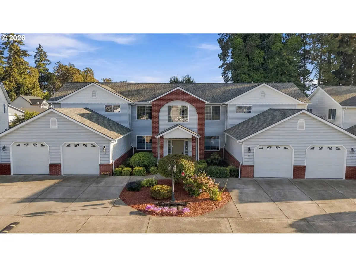 74 Weldwood Dr, Lebanon, OR 97355 - #1