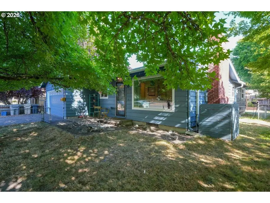 2215 NW Circle Blvd, Corvallis, OR 97330 - #2