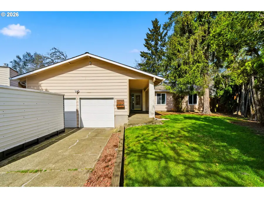 4725 SW 207th Ct, Beaverton, OR 97078 - #3