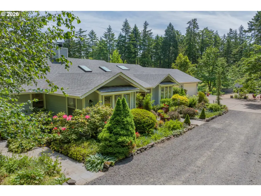 31338 Fox Hollow Rd, Eugene, OR 97405 - #2