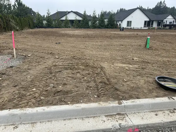 3908 SE 19th Ave, BrushPrairie, WA 98606
