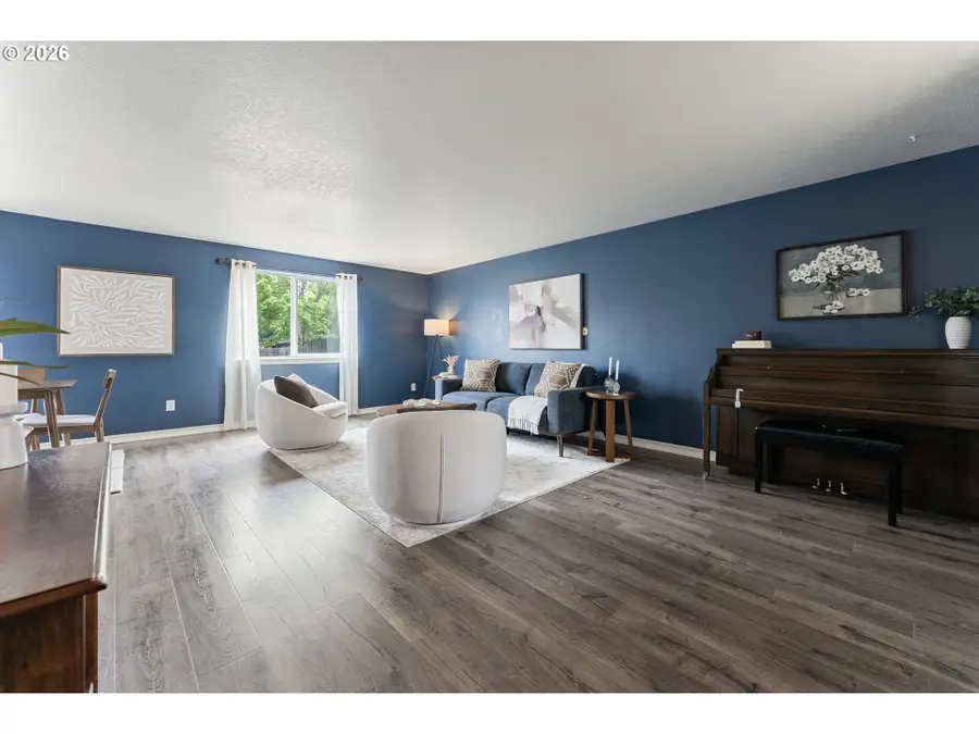 46 Grace St, Lebanon, OR 97355 - #3