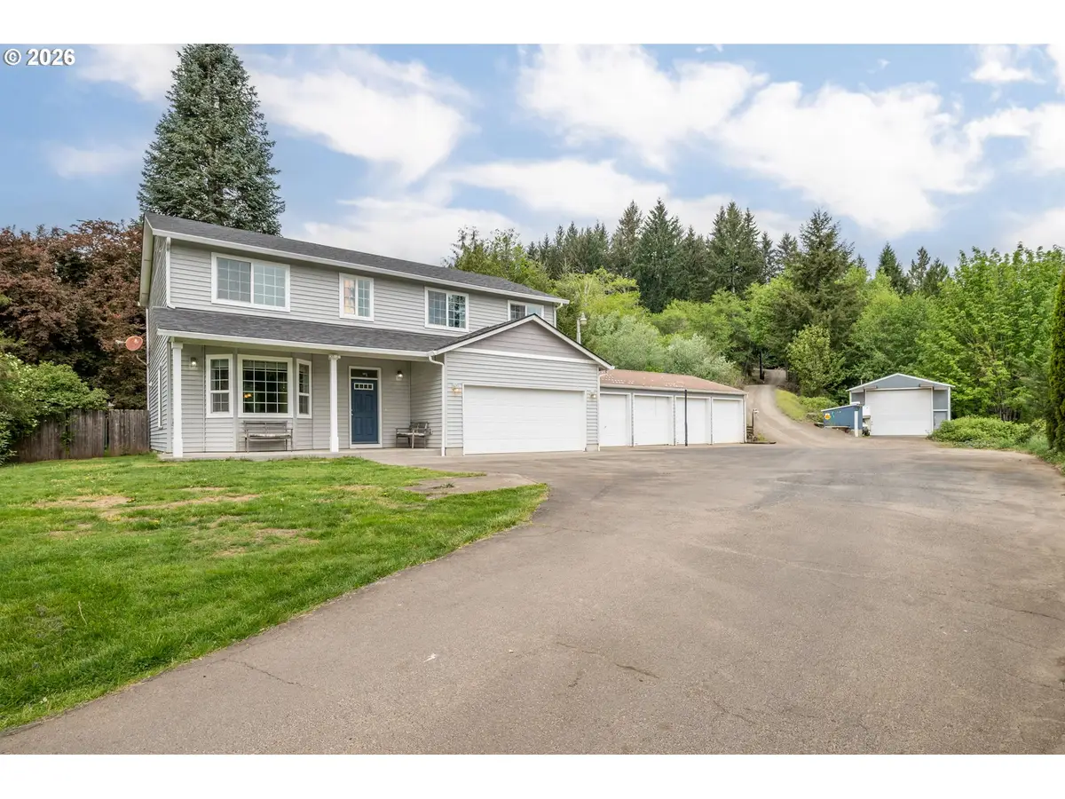 2208 Coal Creek Rd, Longview, WA 98632 - #1