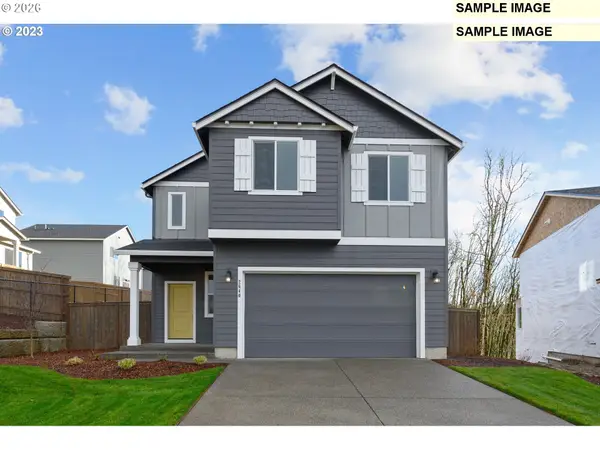 2803 NE Claire Rd #207, Estacada, OR 97023