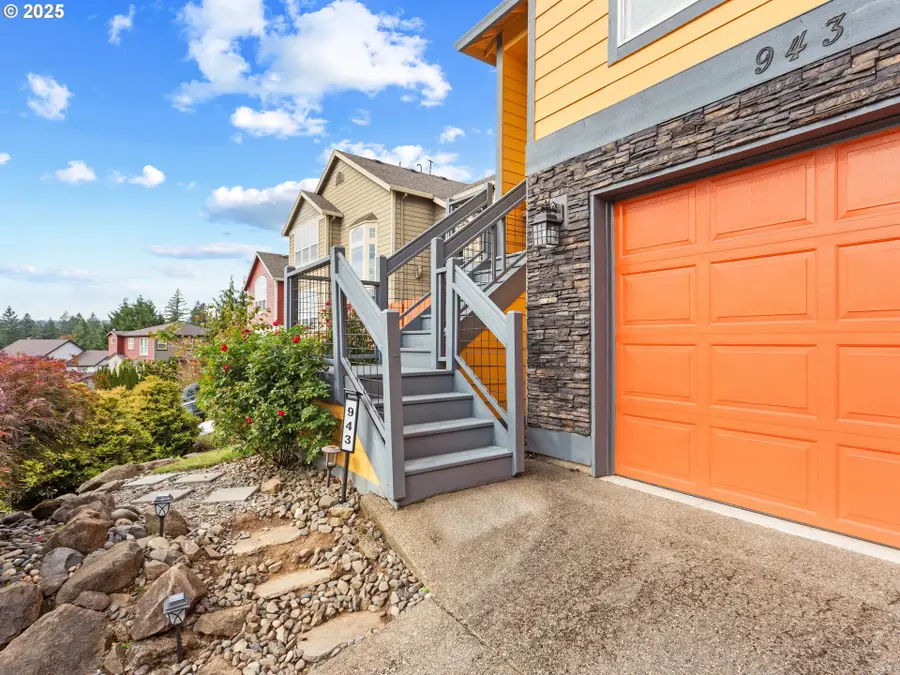 943 W Y St, Washougal, WA 98671 - Image #3