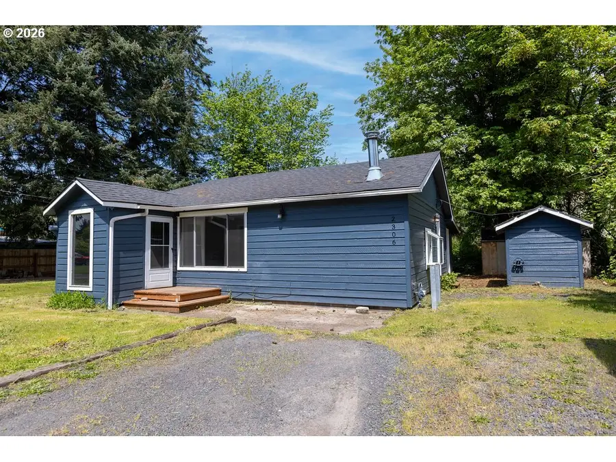 2306 Jefferson St, Sweet Home, OR 97386 - #2