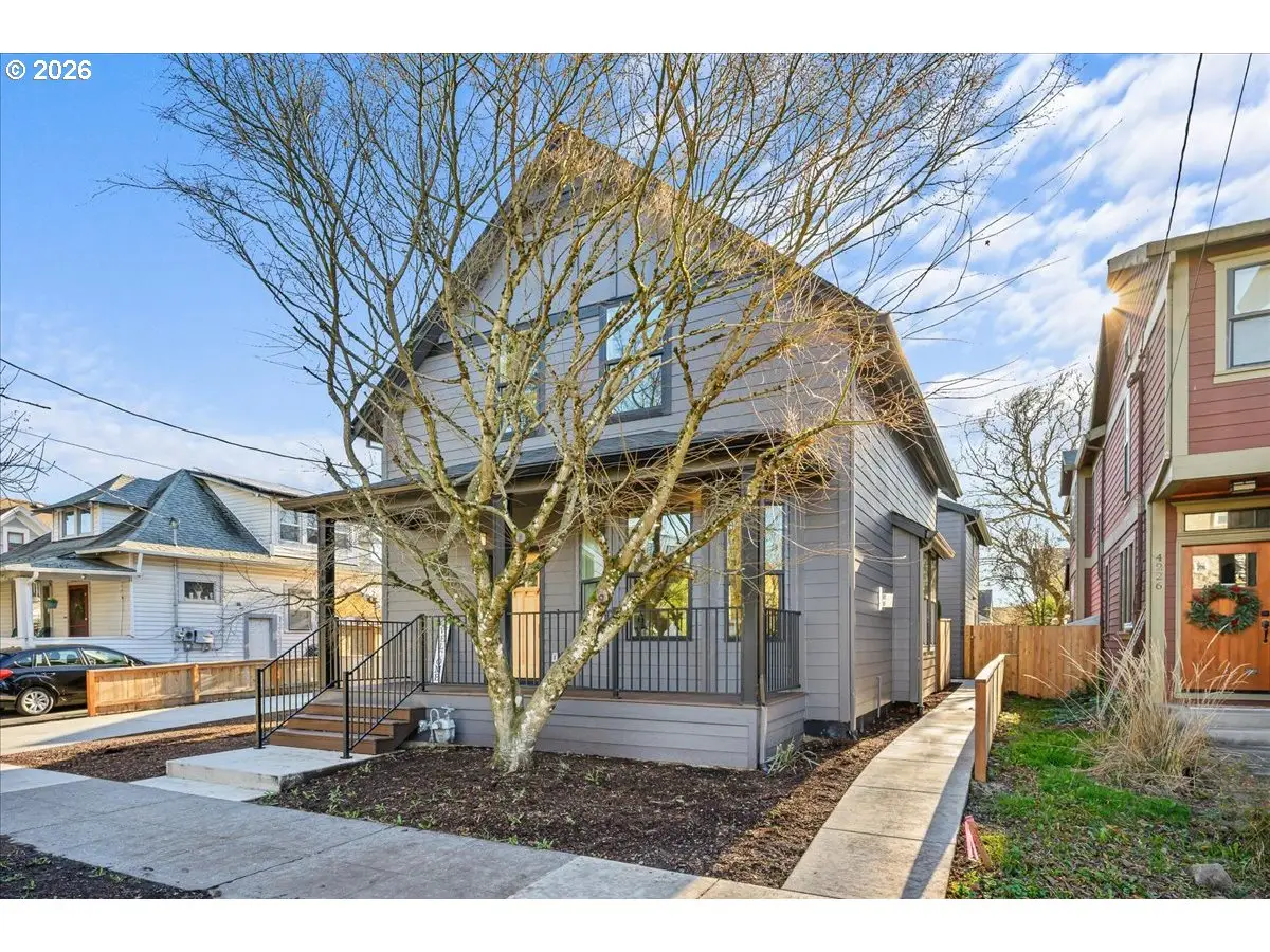 4234 SE Yamhill St, Portland, OR 97215 - #1