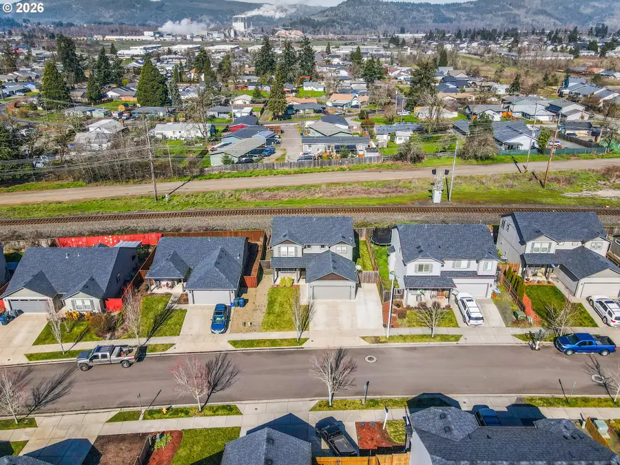 4680 Glacier Meadows Loop, Springfield, OR 97478 - #3