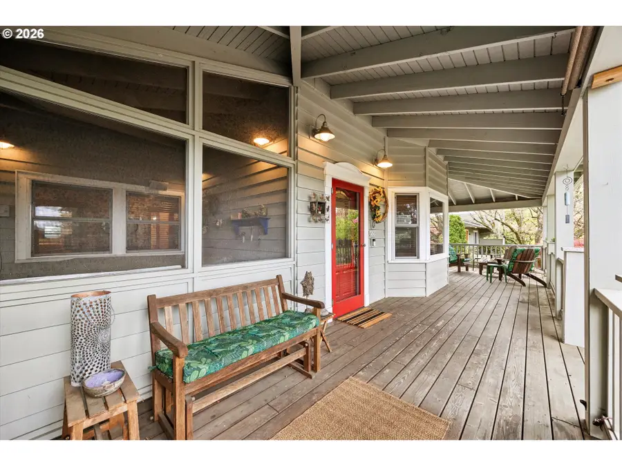 6538 SE 38th Ave, Portland, OR 97202 - #2