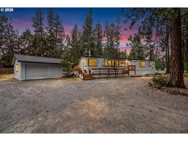 61057 Chuckanut Dr, Bend, OR 97702
