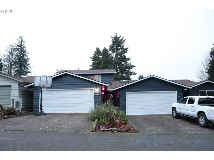 1110 NW Springwood Ln, McMinnville, OR 97128 - Image #2