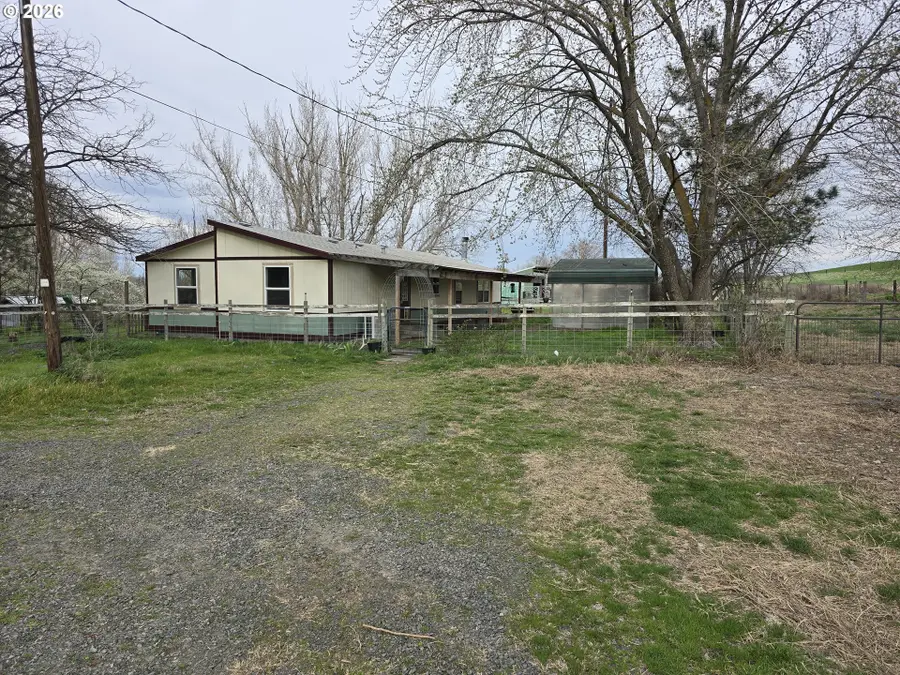 80261 S Edwards Rd, Hermiston, OR 97838 - #3