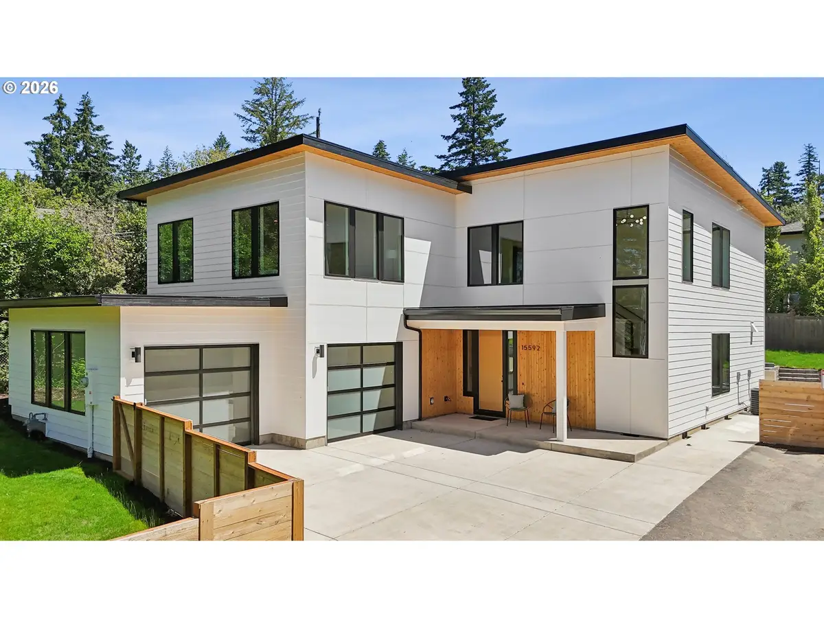 15592 Waluga Dr, Lake Oswego, OR 97035 - #1