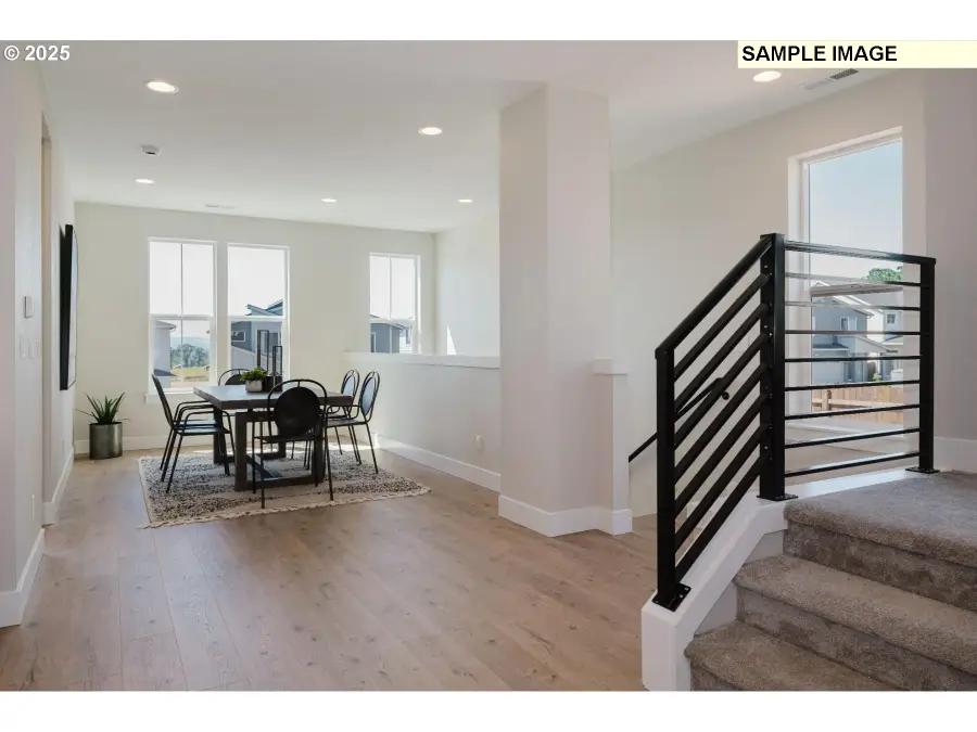 12420 SW Silvertip St, Beaverton, OR 97007 - Image #3