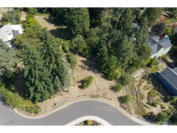 10182 NW Wellhouse Ln #9, Portland, OR 97229