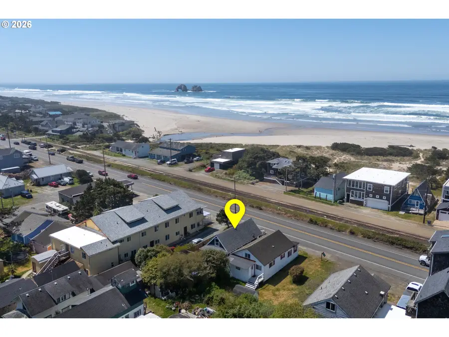 476 Highway 101 S, Rockaway Beach, OR 97136 - #2
