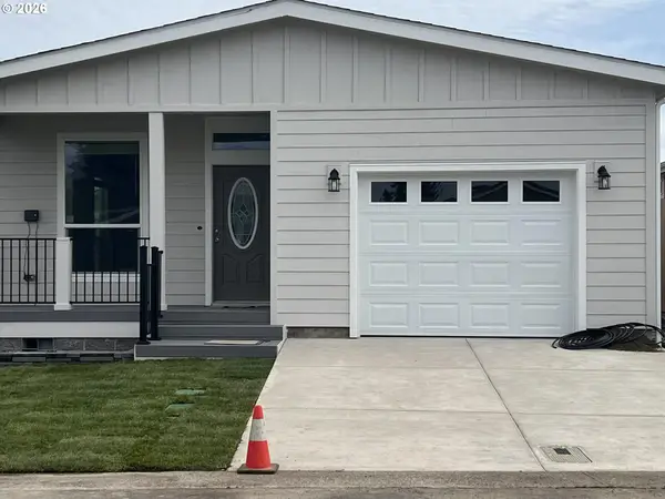 4155 NE Three Mile Ln #80, McMinnville, OR 97128