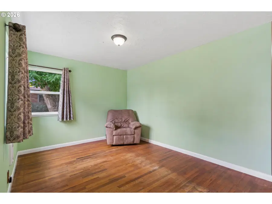 5817 SE Francis St, Portland, OR 97206 - #3