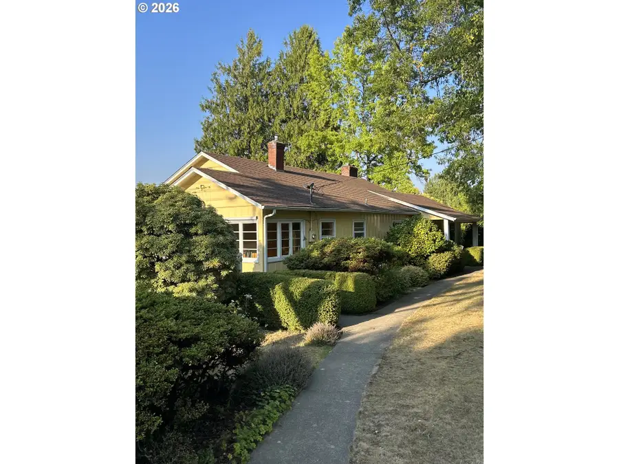 3353 SW Dolph Ct, Portland, OR 97219 - #2